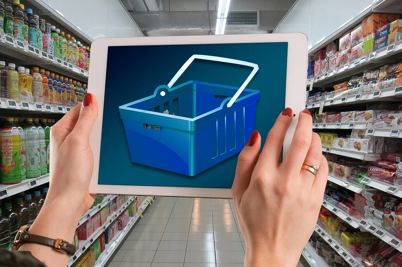 Hệ thống kệ trưng bày sản phẩm showroom