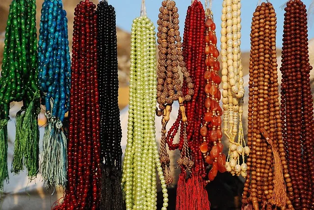 Jewelry accessories display retail merchandise